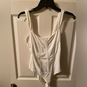 NWT White Princess Polly Body Suit size 6